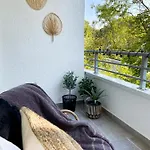 Seaside - Zentrales Design-apartment Mit Balkon & Parkplatz - 2 Minuten Zum * تيميندورفير ستراند